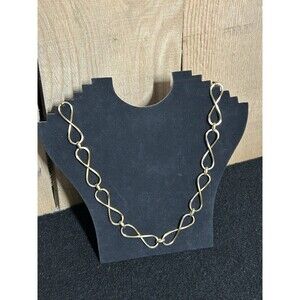 Napier Signed Figure 8 Linked Chain Gold Tone Necklace 29" J190